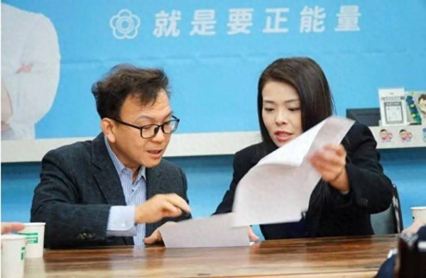 升融配资 高虹安、郑正钤面临双罢免，国民党、民众党党部：全面迎战大恶罢